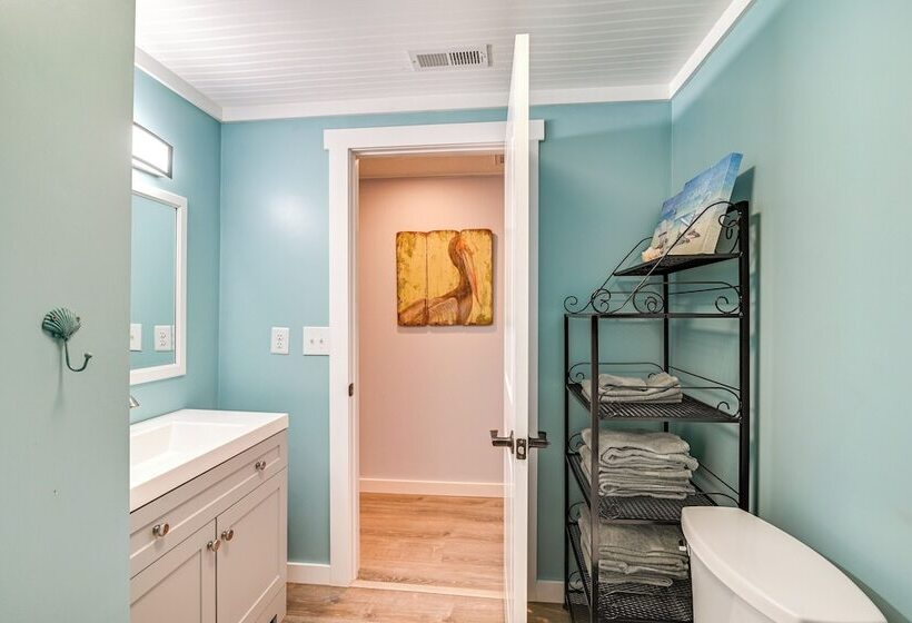 Community Pool & Beach Access: Surfside Beach Home