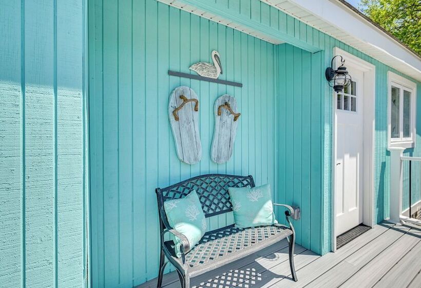 Community Pool & Beach Access: Surfside Beach Home