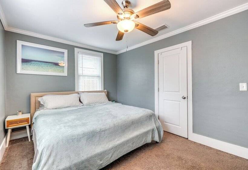 Updated Jacksonville Home < 1 Mi To St Johns River