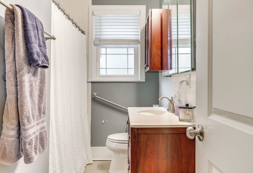 Updated Jacksonville Home < 1 Mi To St Johns River