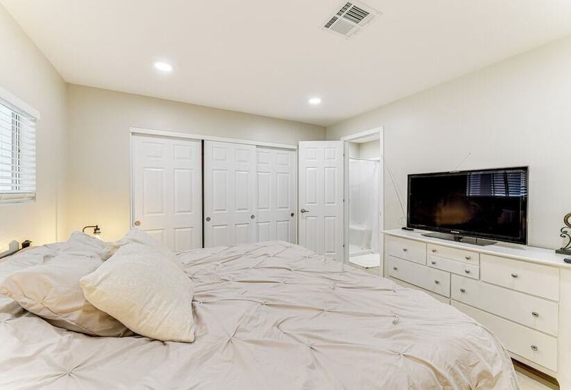 Updated Sun Lakes Home W/ Grill < 1 Mi To Golf