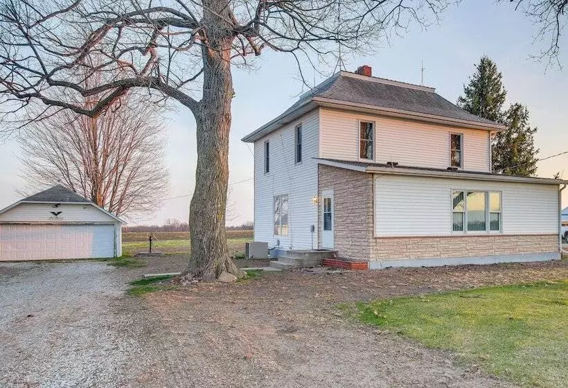 Barnes City House ~ 3 Mi To Hunting & Fishing!