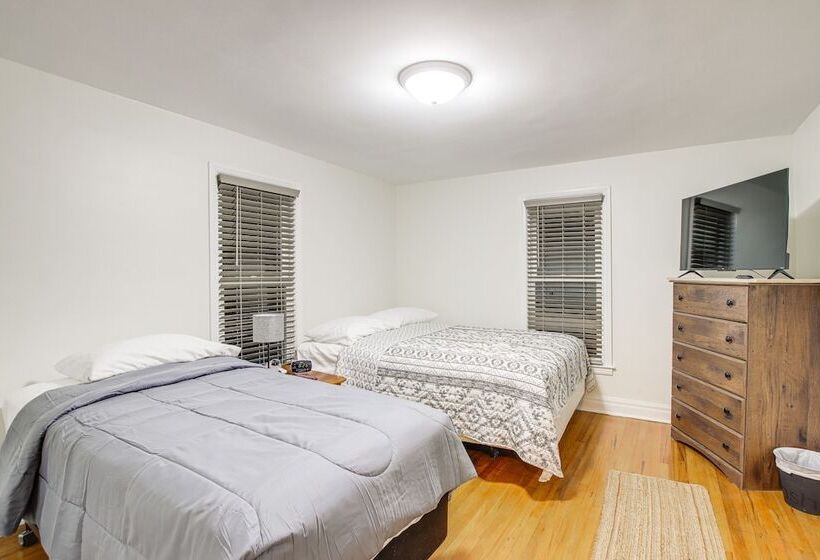 Barnes City House ~ 3 Mi To Hunting & Fishing!