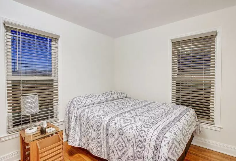 Barnes City House ~ 3 Mi To Hunting & Fishing!