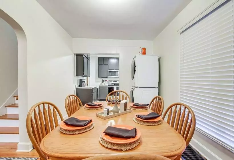 Barnes City House ~ 3 Mi To Hunting & Fishing!