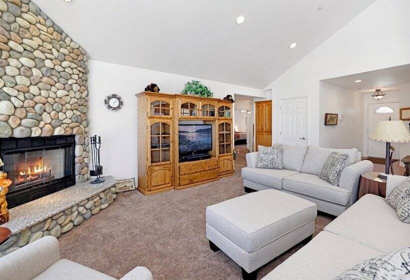 Big Bear Cozy Hideaway #2253