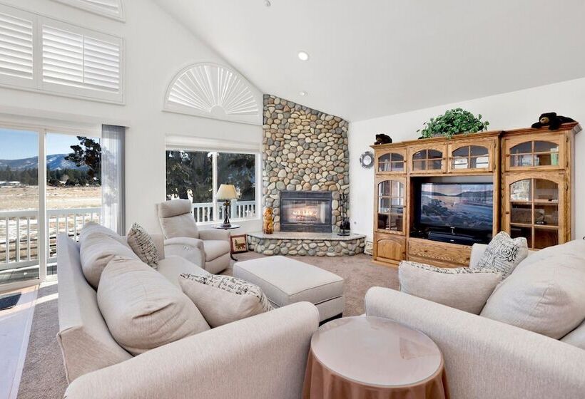 Big Bear Cozy Hideaway #2253