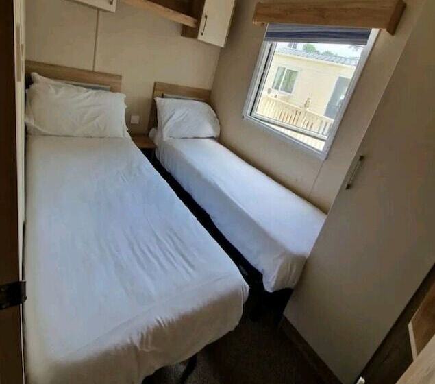 酒店 Lovely 3 Bed Home In Rookley On The Isle Of Wight