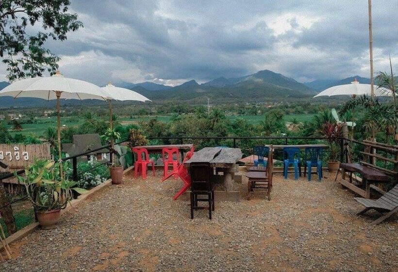 Hotelli Nala View Resort At Pua