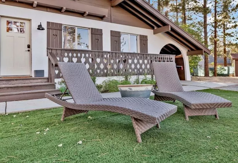 ホテル The Cottage #2153
