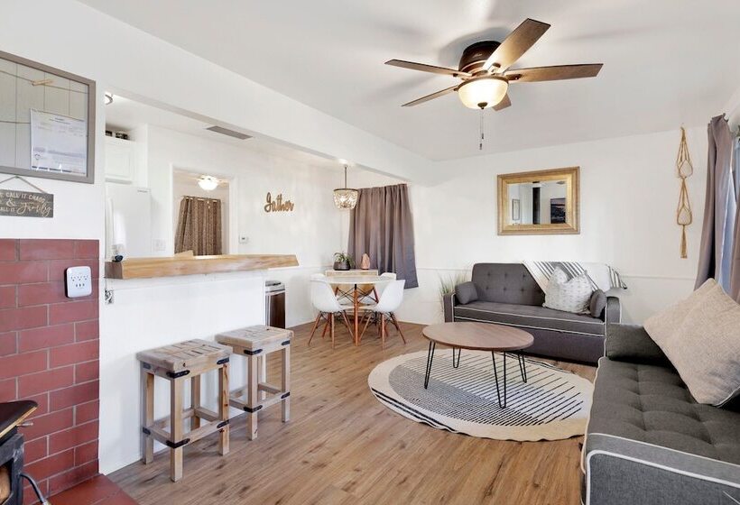 酒店 The Cottage #2153