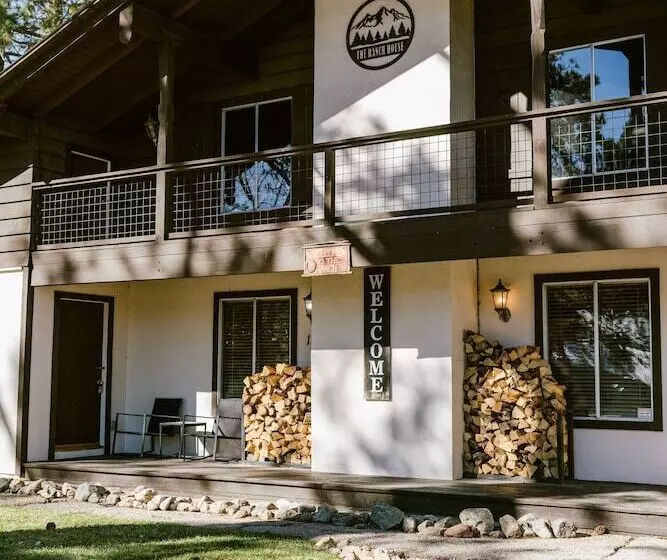 هتل The Ranch House #1998