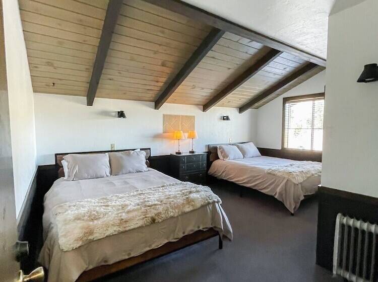 ホテル The Ranch House #1998