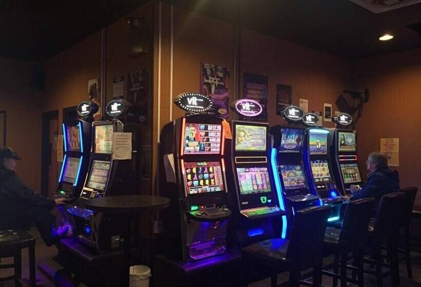 汽车旅馆 Mile Zero Motor Inn