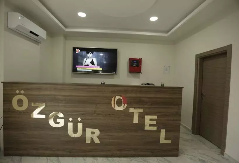 Ozgur Otel