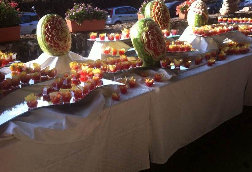 بنسيون Ai Monti Del Gennargentu