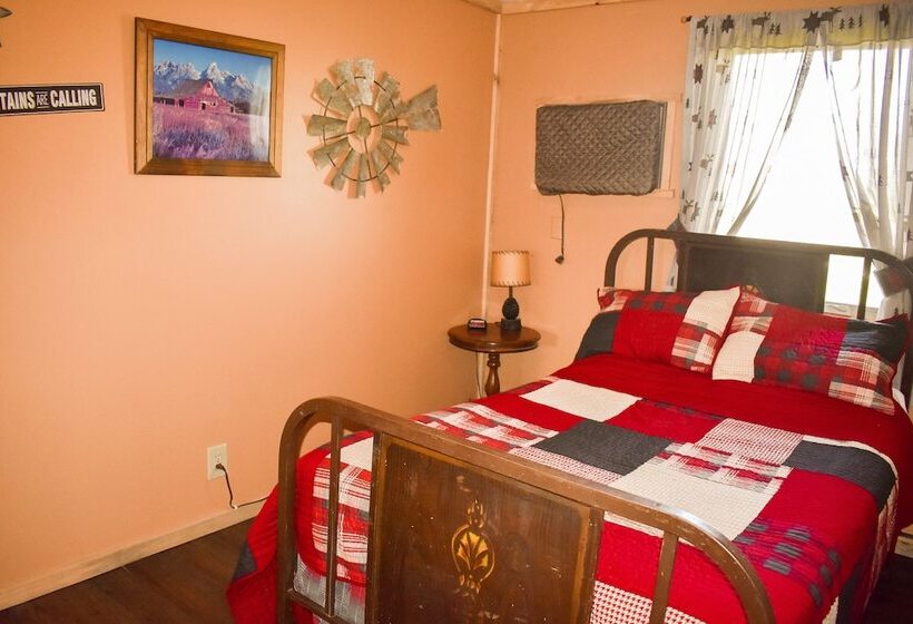 بنسيون Beartooth Basin Bunkhouse