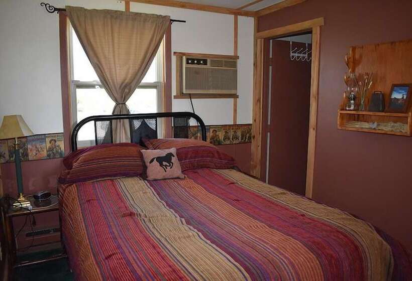 بنسيون Beartooth Basin Bunkhouse