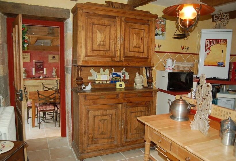 بنسيون Chambres Du Domaine Saint Anges