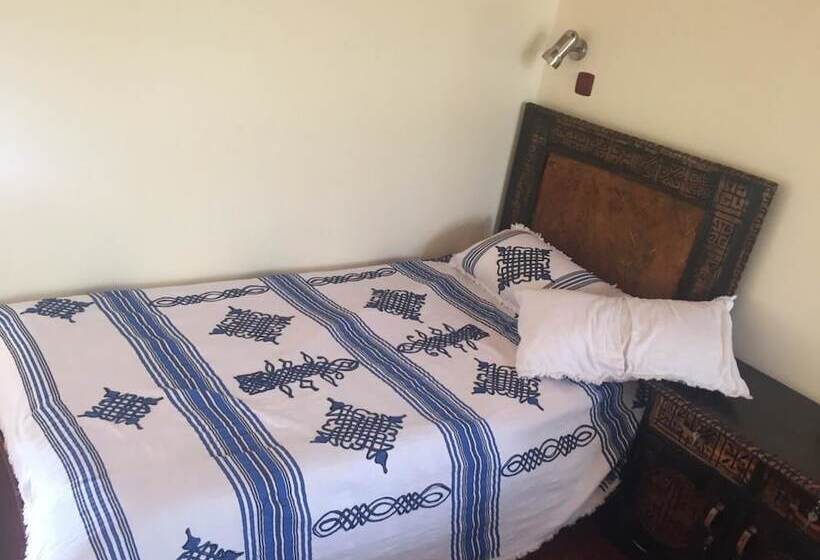 پانسیون Emanuel Guest House