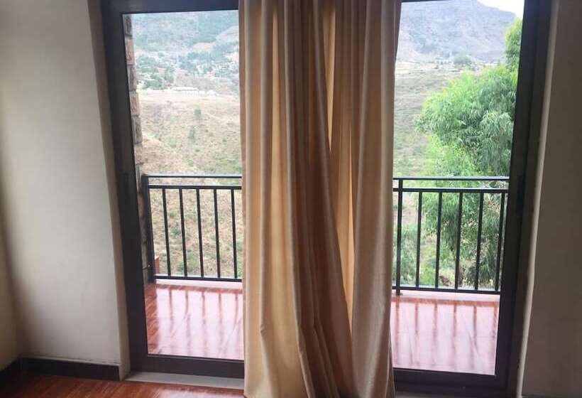 پانسیون Emanuel Guest House