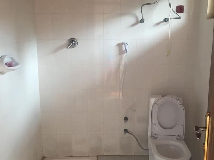 پانسیون Emanuel Guest House