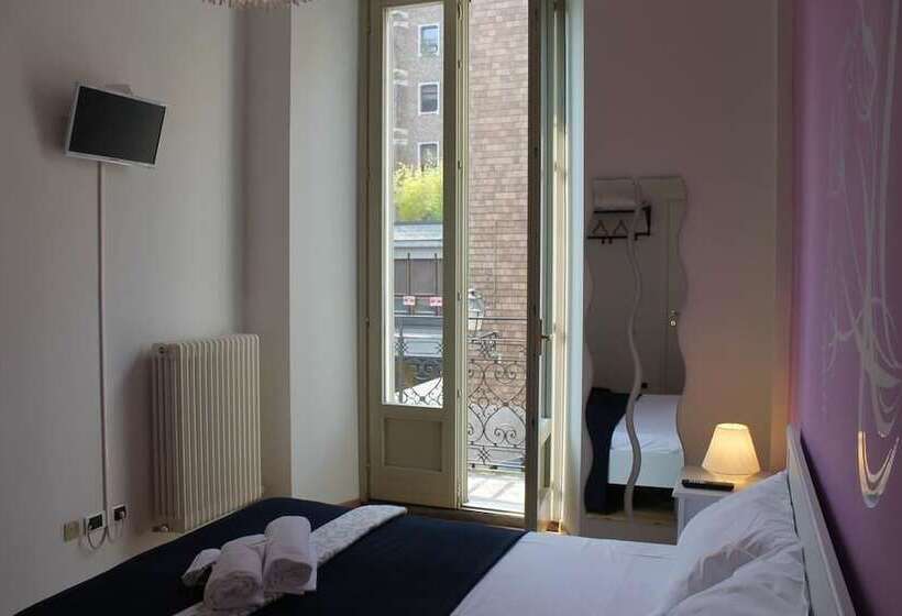 پانسیون My Room Center Station