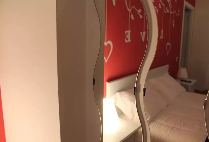 پانسیون My Room Center Station