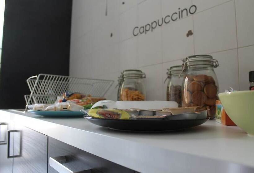 پانسیون My Room Center Station