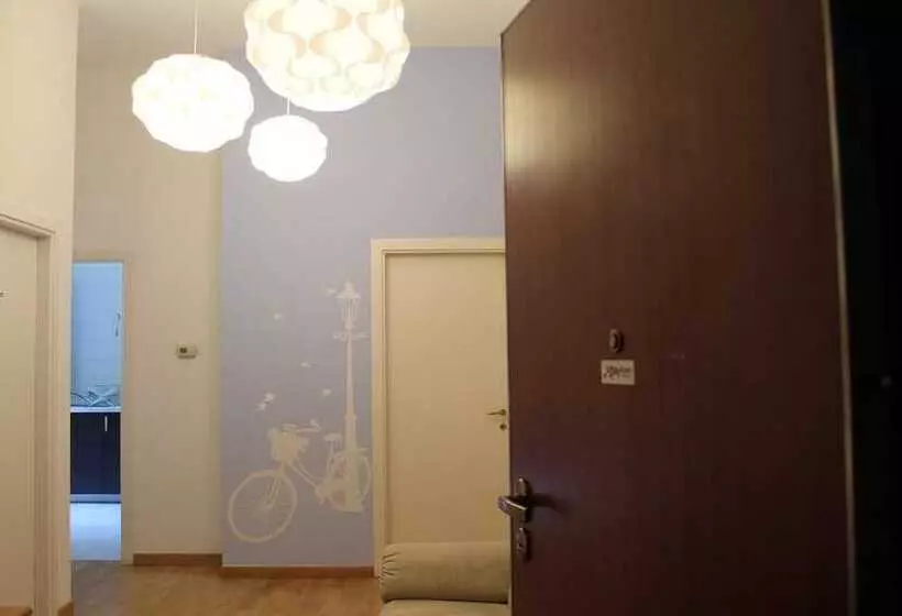 پانسیون My Room Center Station