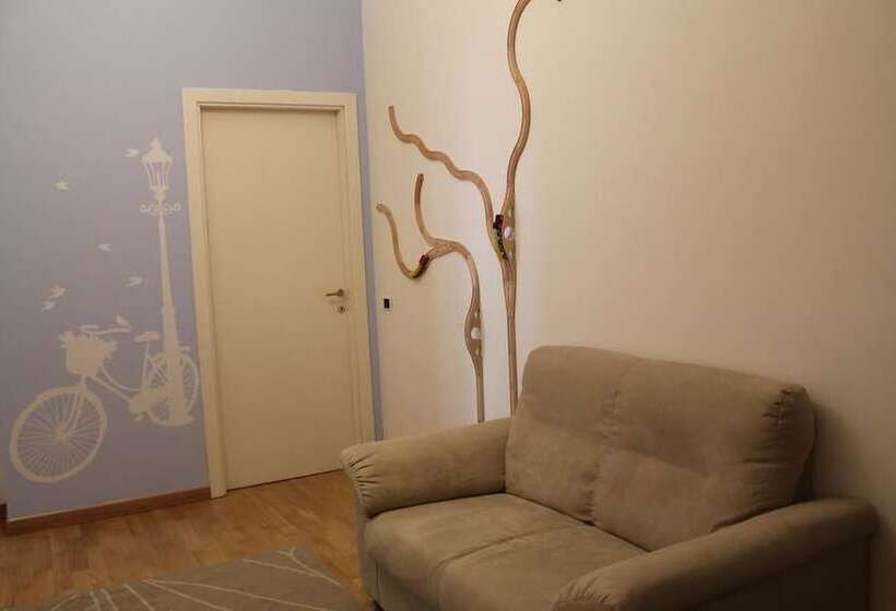 پانسیون My Room Center Station