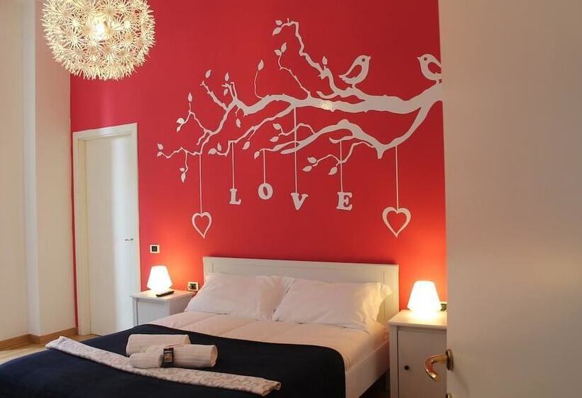 پانسیون My Room Center Station