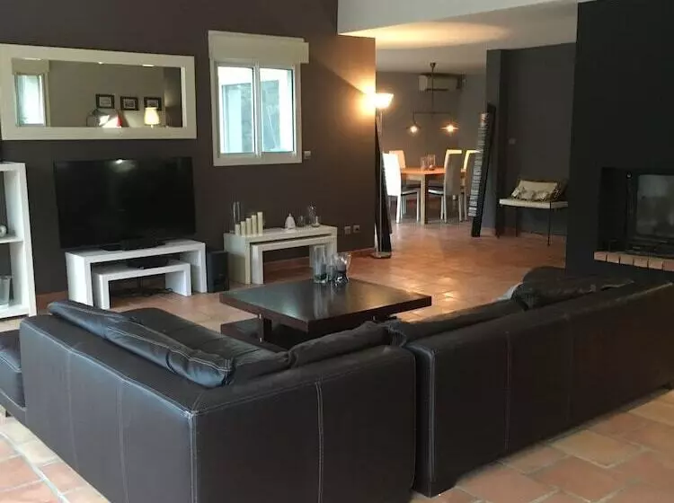 Pensió Villa Sanofa