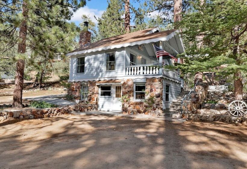 Pinglewood Cabin #2096