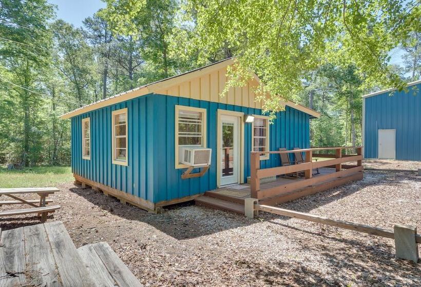 Quiet Hemphill Cabin Retreat Near Toledo Bend Lake