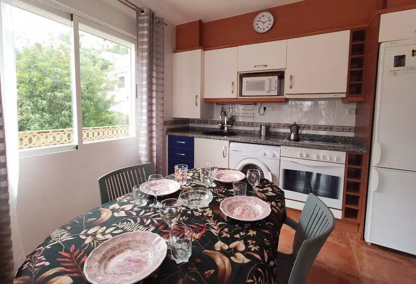 Apartamentos Las Atalayas 3000