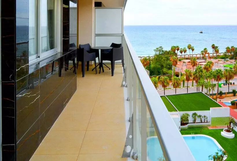 Apartamentos Magic World