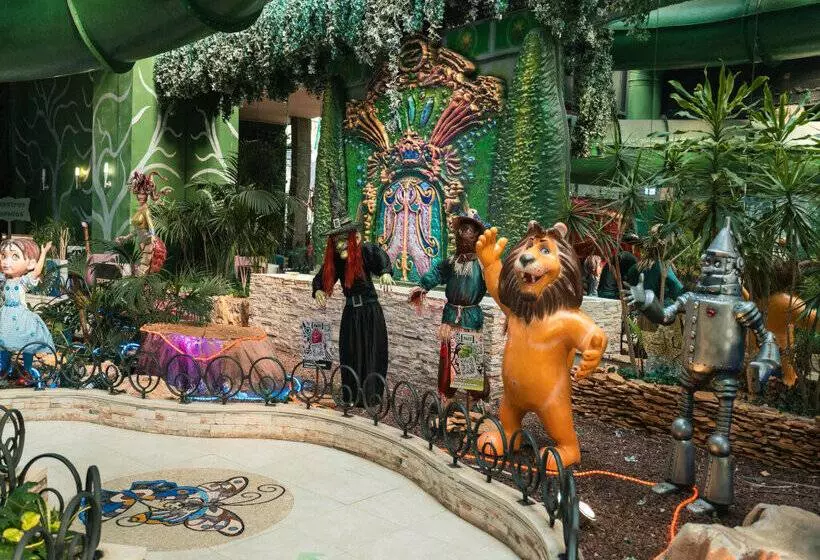 Apartamentos Magic World