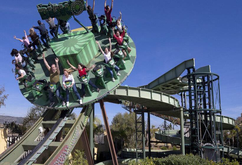 Apartamentos Magic World