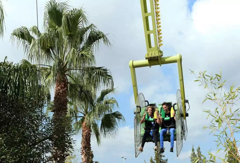 Apartamentos Magic World