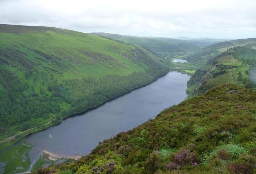 Bed and Breakfast Lough Dan House