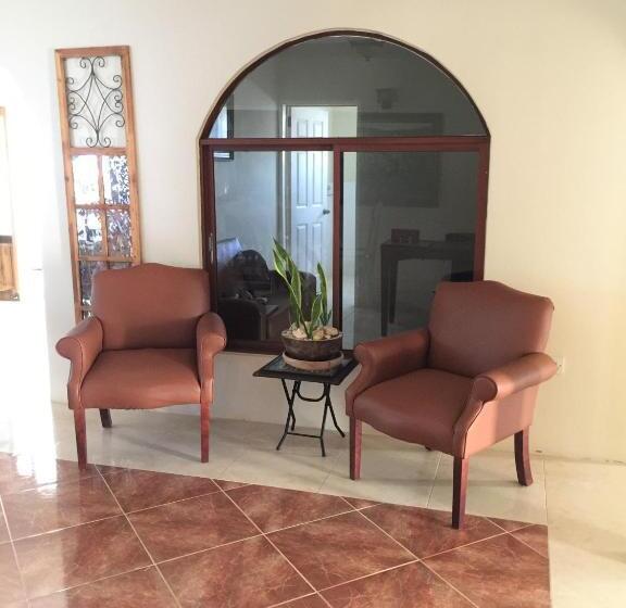 Majatalo Duncans Villa