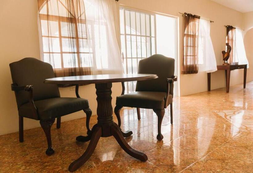 Majatalo Duncans Villa