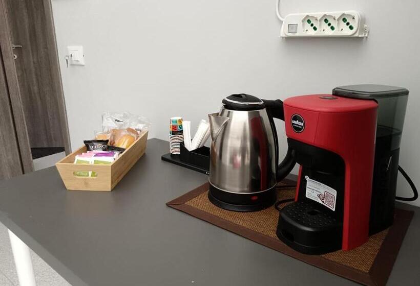 Nocleg ze śniadaniem Settetrequattro Rooms