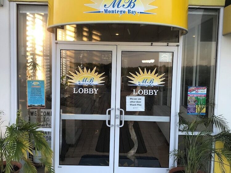 هتل Montego Bay Resort