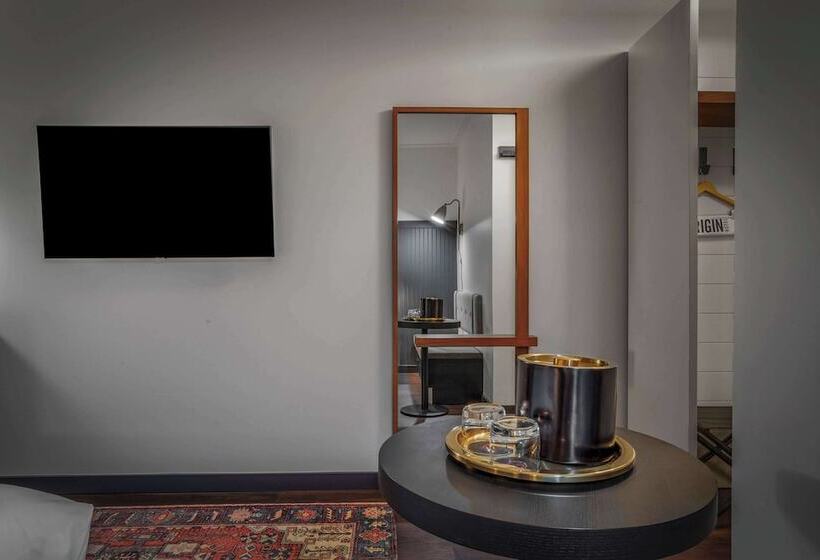 هتل Origin Kansas City, A Wyndham