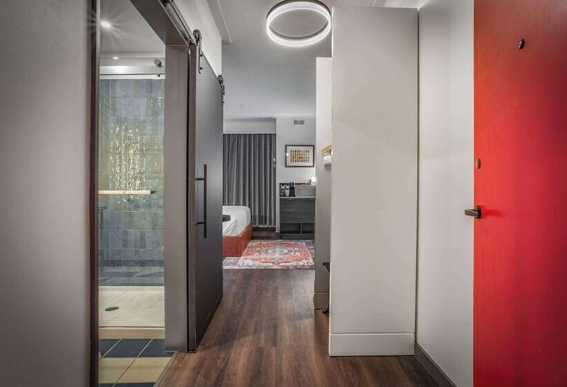 هتل Origin Kansas City, A Wyndham