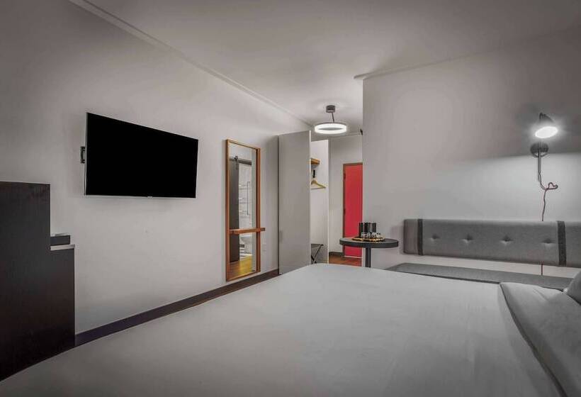 هتل Origin Kansas City, A Wyndham