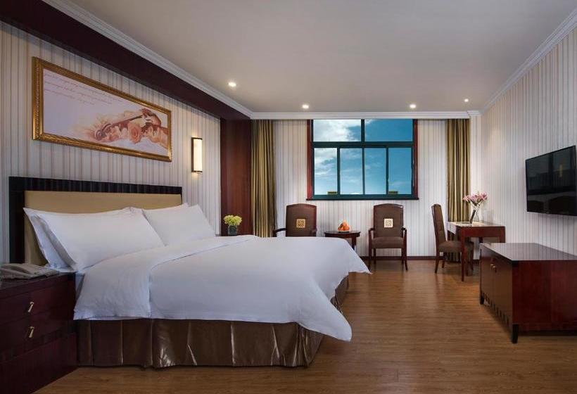Hotel Taizhou Huadong