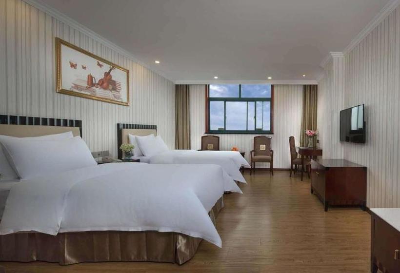 Hotel Taizhou Huadong